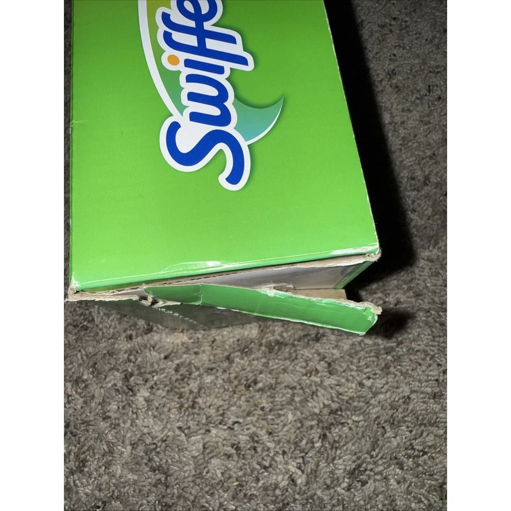 Swiffer XL Sweeper Dry/Wet Mop Kit - XL Sweeper, 8 Dry,‎ 2 Wet, 1 Box Of 16